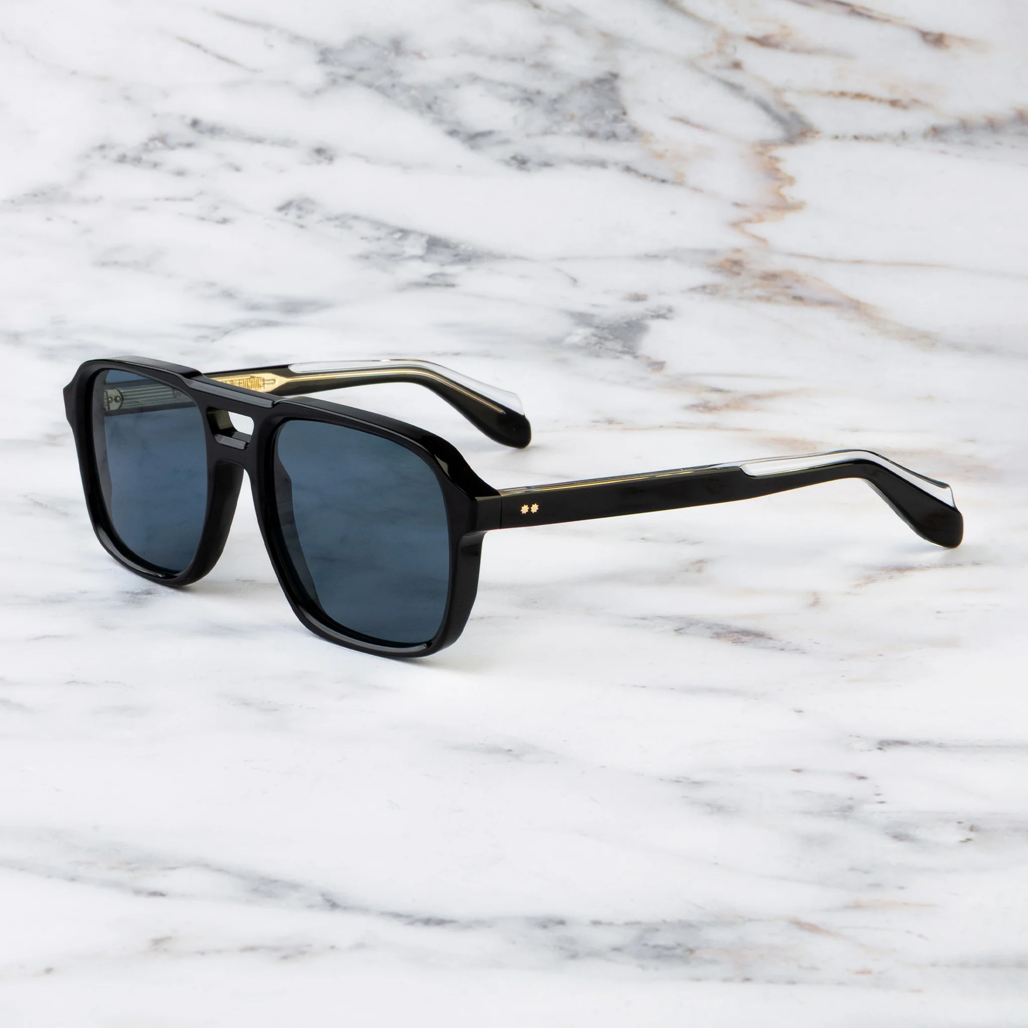 1394 Aviator Polarised Sunglasses - Image 2