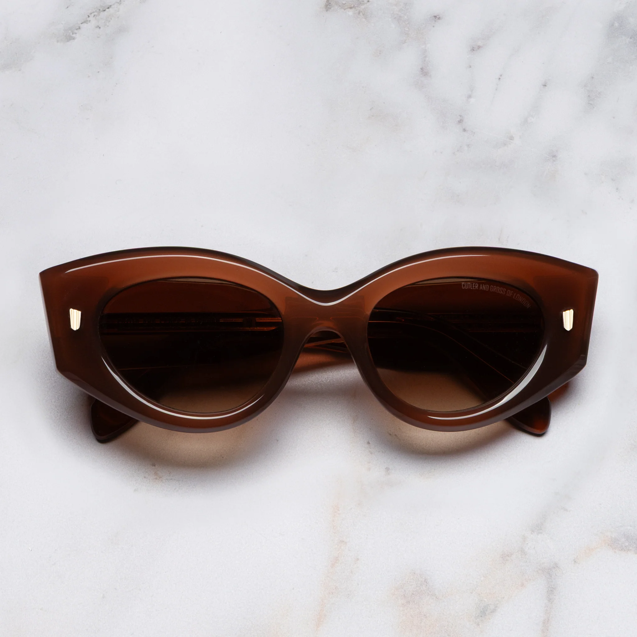 9317 Cat Eye Sunglasses - Image 3