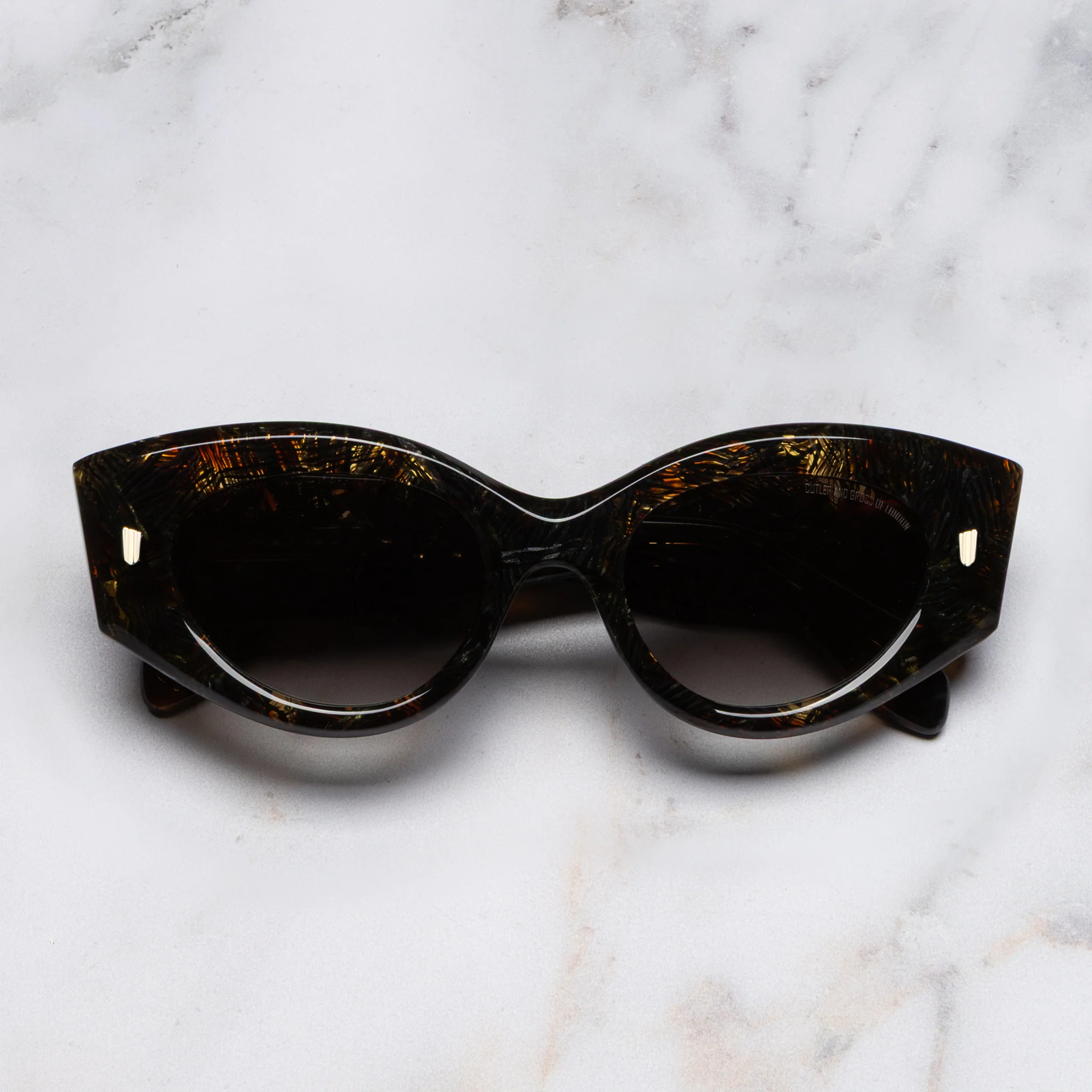 9317 Cat Eye Sunglasses - Image 8